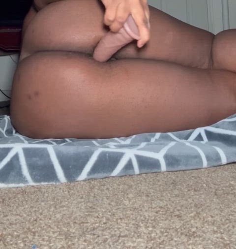 Wish this was your cock 😈