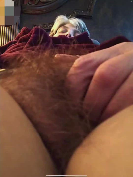 Cam Granny Hairy Pussy Mature clip