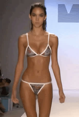 Bikini Model TikTok clip