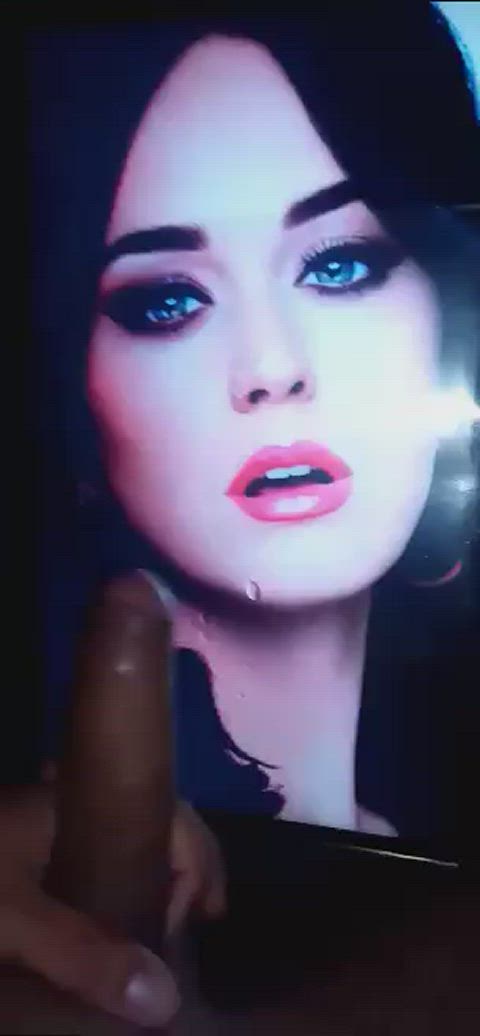 Lo que daria por poder correrme en el rostro de Katy Perry ¿les gustaria verla llena