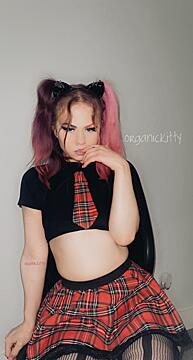 Schoolgirl Kitty