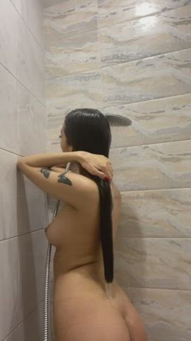😍Have you ever fucked a Japanese girl in the shower? If not, write me. The link