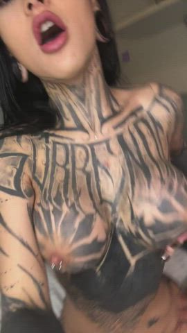 boobs nipples tits amateur-girls busty-asians selfie clip