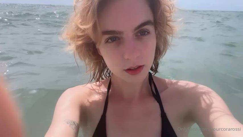 beach blonde sensual white girl clip