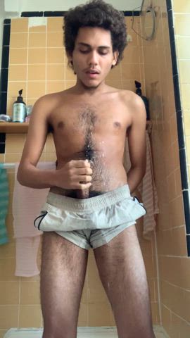 amateur erotic gay piss pissing sexy shorts shower skinny male-pissing solo-males