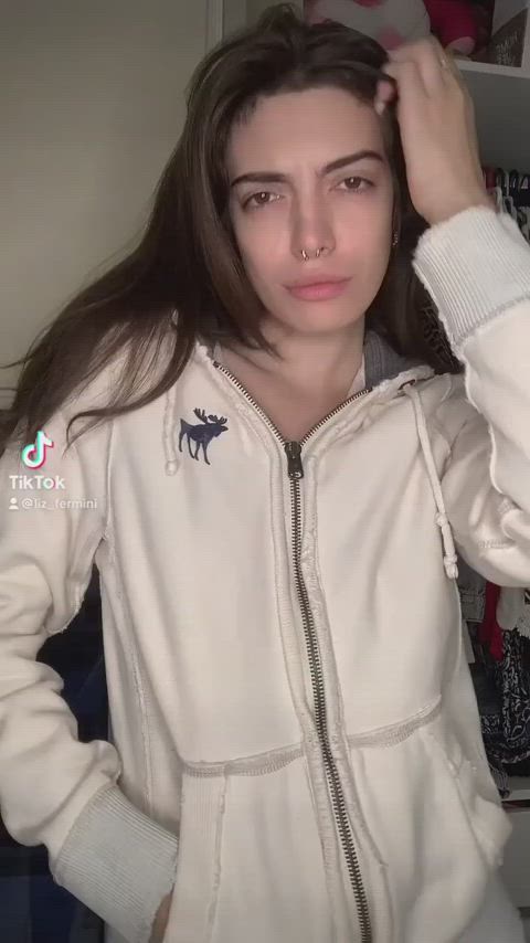 cute latina tiktok clip