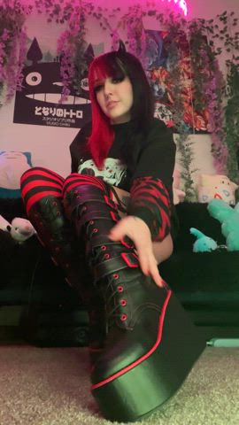 emo feet feet fetish foot fetish knee high socks onlyfans socks teen clip