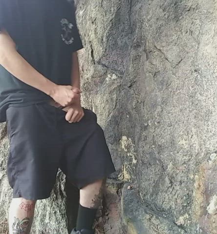 Cumming on the mountainside