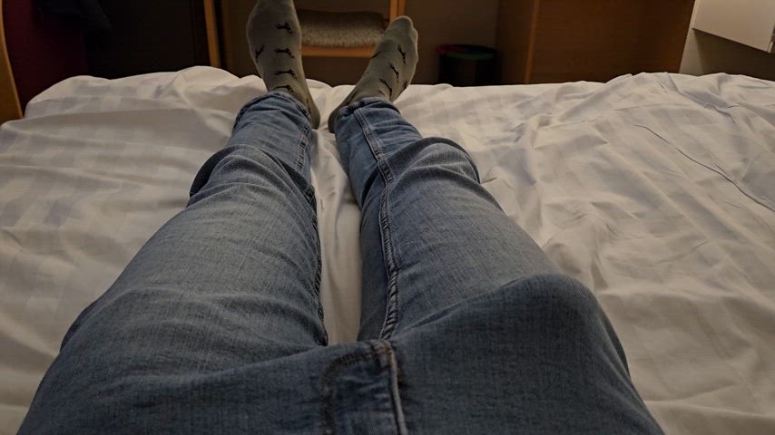 big dick bulge gay horny hotel jeans pulsating solo tease clip