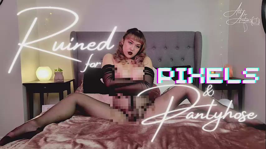 NEW CLIP: Ruined for Pixels and Pantyhose