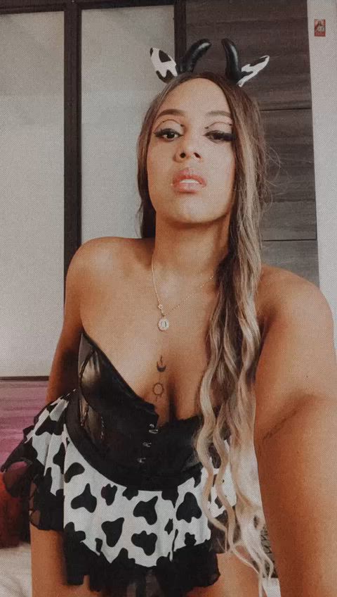 brunette camsoda camgirl colombian latina long hair skirt smile tiktok webcam clip