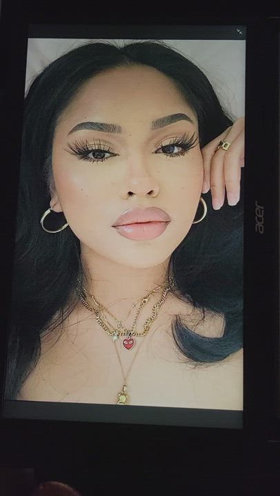 Big lipped filipina was asking for it 💦