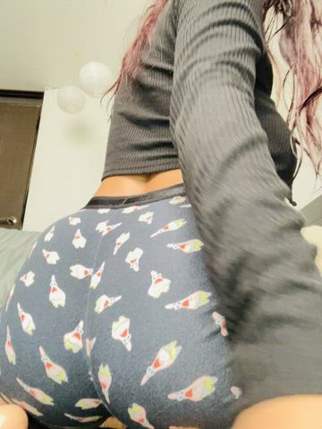 Would you spank this booty and stretch my tight holes [gif]