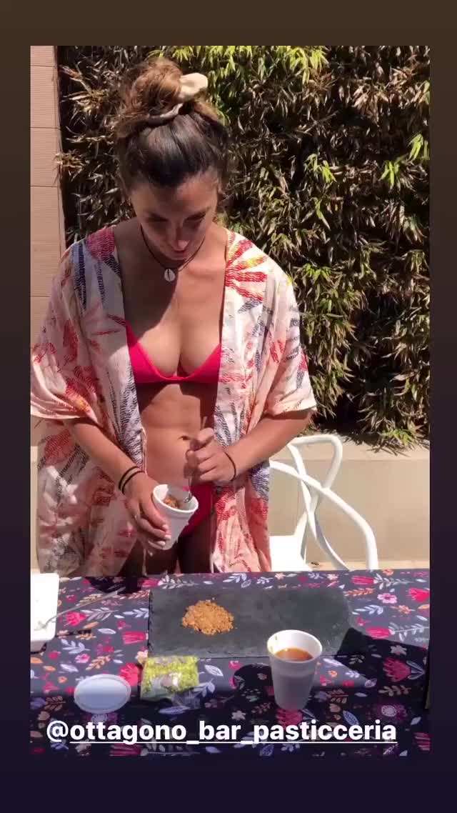 Rossella Fiamingo cooking