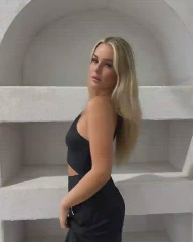 Blonde Dressing Tight clip