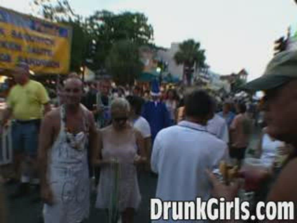 Big Tits Outdoor Party clip
