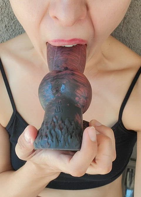 blowjob deepthroat fansly fantasy toys knot werewolf clip