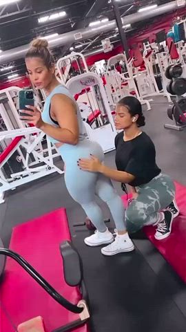 Canela Sister’s - Rubbing Her Own Sister’s ASS 🍑😳