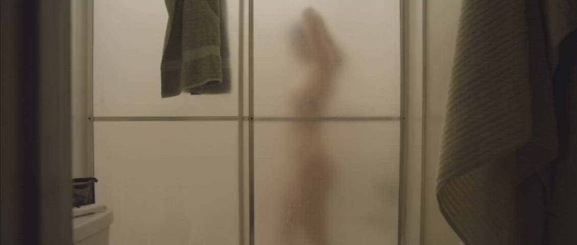 celebrity naked shower clip