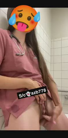 camgirl fingering pussy clip