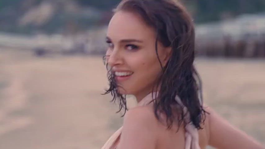 celebrity natalie portman sexy clip