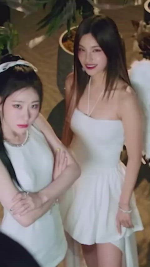 boobs celebrity korean clip