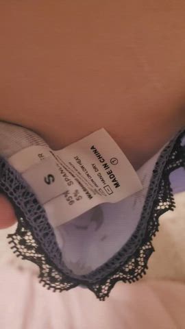 i guess i'm an xs panty &amp; size small boobs