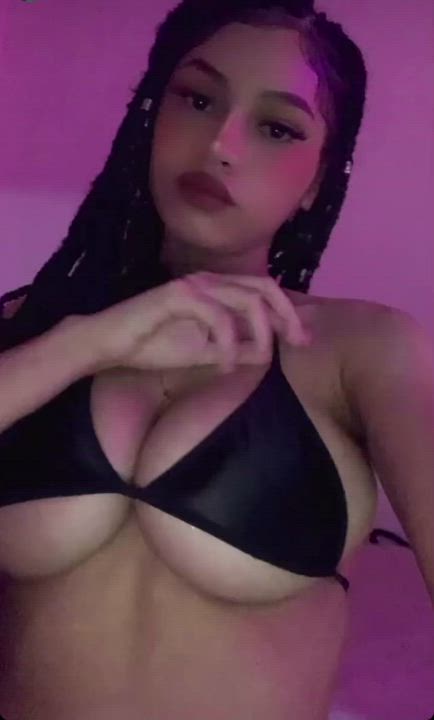 Big Tits Ebony Natural Tits clip