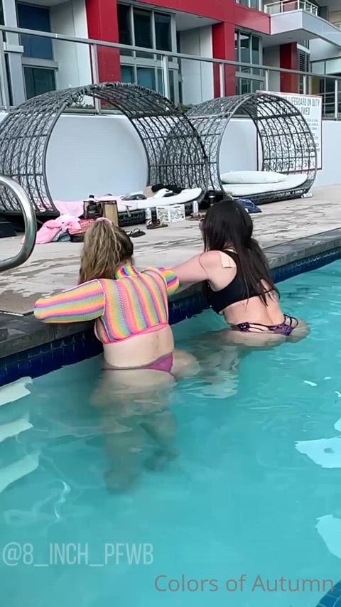 ass bbw blonde brunette censored huge ass pool snowbunnies white girl clip