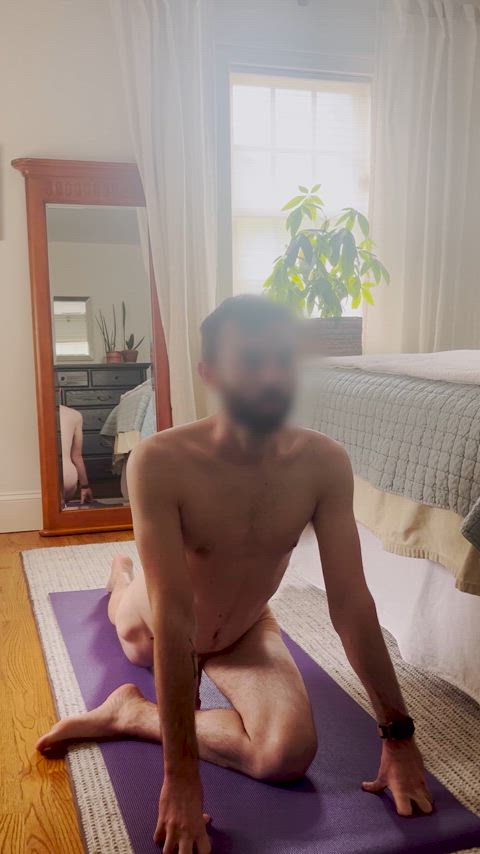 male naked yoga clip