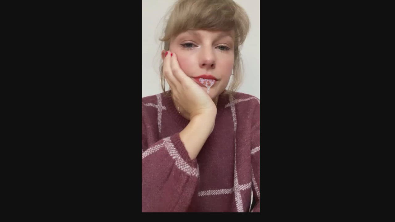 Celebrity Swallowing Taylor Swift clip