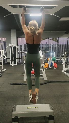 ass gym leggings clip