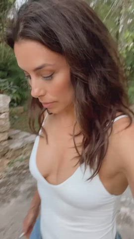 Cleavage Eva Longoria Natural Tits clip