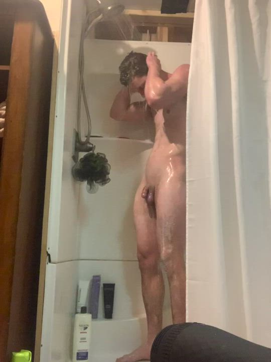 Big Balls Big Dick Shower clip