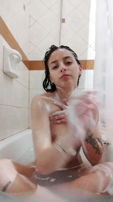 bath bathtub latina natural tits petite slut small tits tits cumslut tiny slut clip
