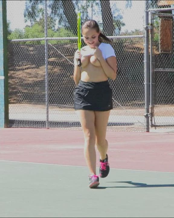 Jenna put her tennis racket in her pussy while other people play (Jenna FTV) [06:41]