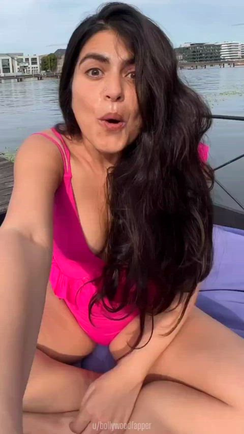 Shenaz Treasury desperately wants to go topless and even had a slight but deliberate