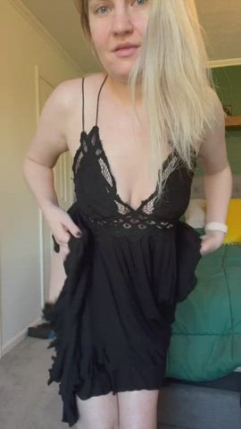 Amateur Blonde Camgirl MILF Mom Natural Tits OnlyFans Pale Striptease Tattoo clip