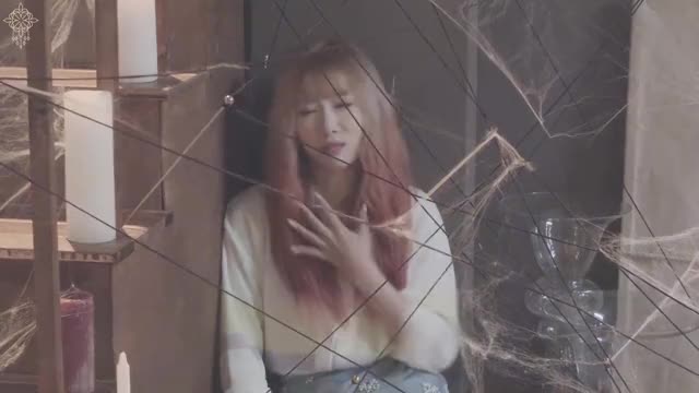 Dreamcatcher(드림캐쳐) 'YOU AND I' MV Making Film - YouTube 13