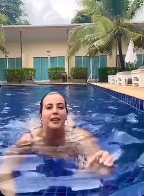 big tits bikini nipslip swimming pool tits clip