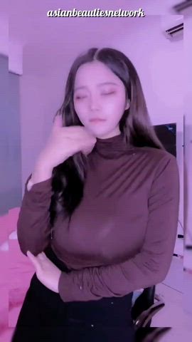 19 years old asian babe big tits boobs chinese jav japanese korean clip