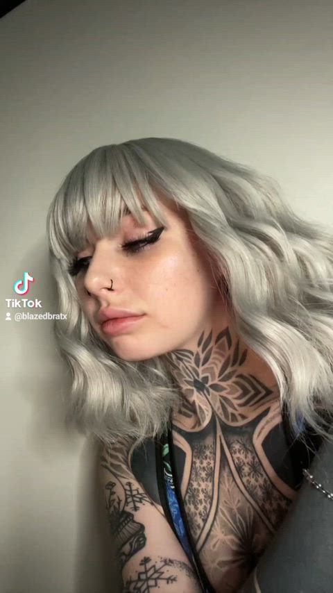 mistressmercyrage sfw tiktok mean-girls pale-girls suicide-girls clip