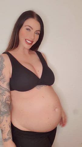 amateur big tits boobs impregnate milf pregnant tits clip