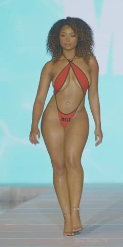 ass ebony model clip
