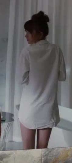 Ass Celebrity Dakota Johnson Stripping clip