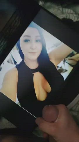 Massive load on her perfect tits