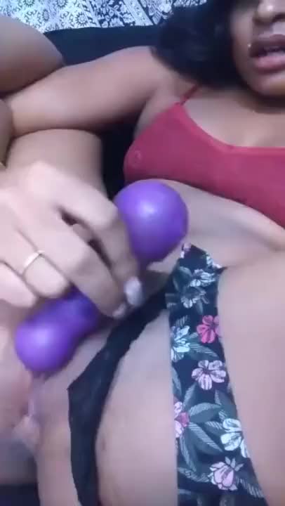 Purple-Toy-make-Tight-Pussy-Cum