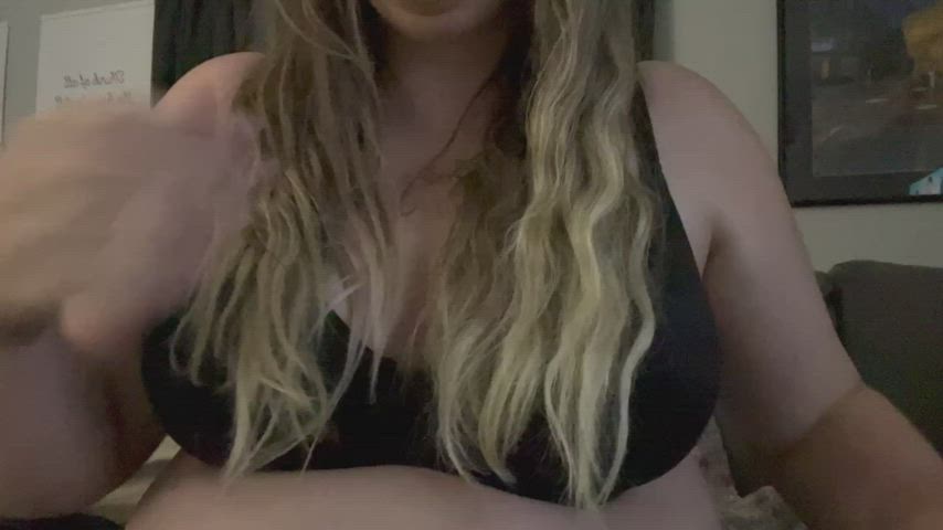 big tits blonde boobs bra tits clip