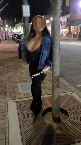 My titties out on the sidewalk