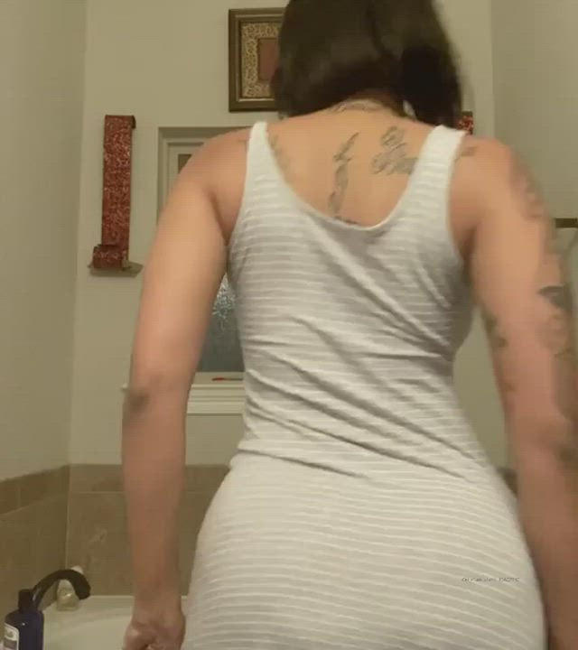 That sundress struggling to keep that ass tucked